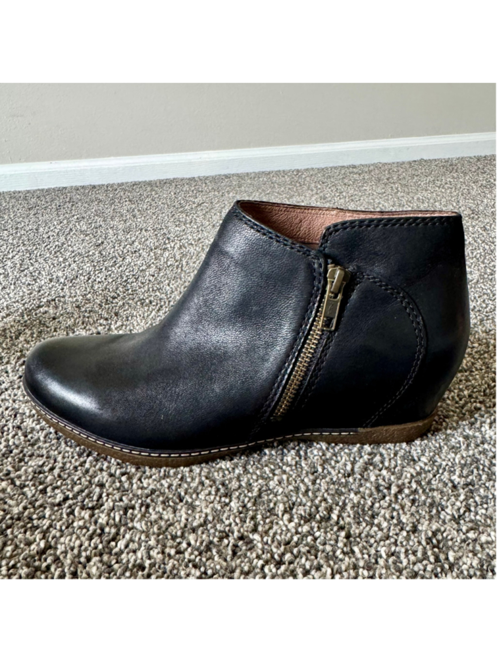 Women's Dansko Black Leather Leyla Booties Size 38/7.5 - Picture 7 of 11